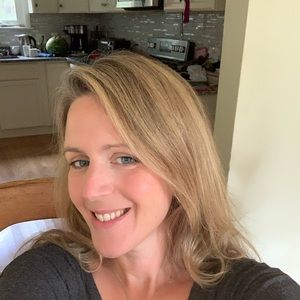 Meet your Posher, Stacy